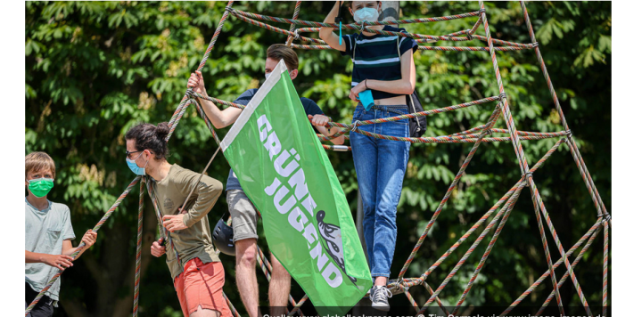 Screenshot_2023_02_26_at_16_12_13_Geschichtsvergessene_Gr_ne_Jugend_Operation_Barbarossa_H_hepunkt_russischer_Eroberungspolitik