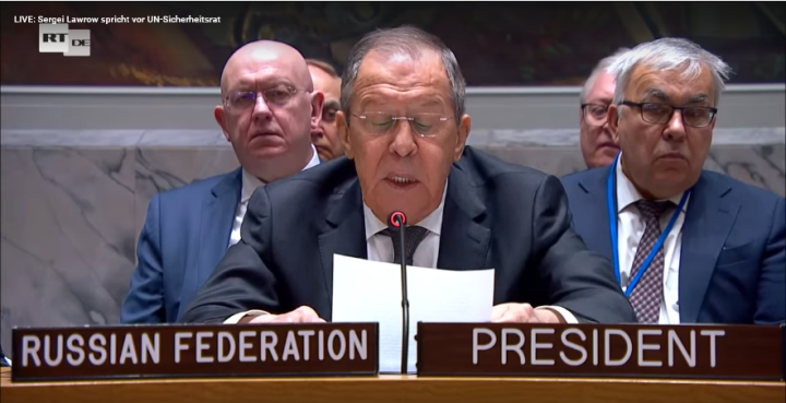 Screenshot_2023_04_26_at_23_33_10_Live_Russlands_Au_enminister_Lawrow_spricht_beim_UN_Sicherheitsrat_in_New_York