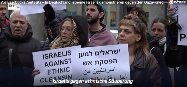 Screenshot_2023_12_31_at_11_37_43_Vor_Baerbocks_Amtssitz_In_Deutschland_lebende_Israelis_demonstrieren_gegen_den_Gaza_Krieg