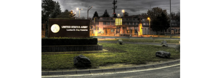 Screenshot_2025_05_18_at_10_29_02_Seniora.org_Die_US_amerikanische_Lucius_D._Clay_Kaserne_in_Wiesbaden_Kommandozentrale_f_r_den_Ukraine_Krieg