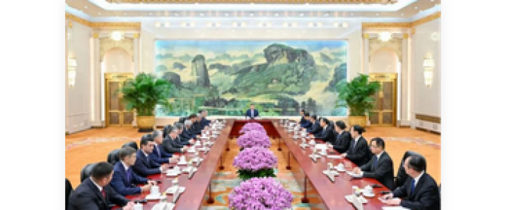 Screenshot_2025_07_24_at_13_14_11_Seniora.org_Auf_dem_Weg_zum_Gipfeltreffen_in_Tianjin_Xi_bekr_ftigt_den_Shanghai_Spirit_und_Chinas_multilaterale_Vision