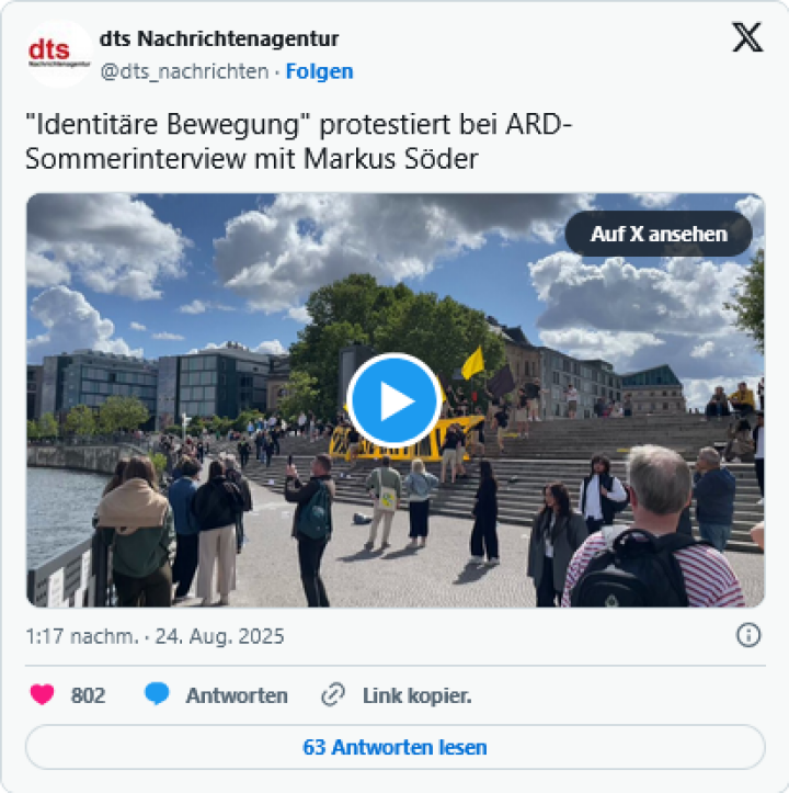 Screenshot_2025_08_26_at_10_06_25_St_raktion_rechter_Aktivisten_bei_ARD_Sommerinterview_mit_S_der_Polizei_fixiert_Demonstranten_RT_DE