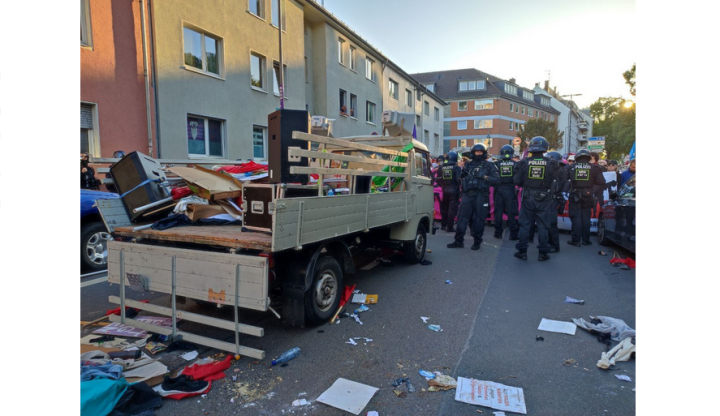 Screenshot_2025_08_31_at_22_15_14_Polizeischikane_und_Verletzte_bei_linker_Friedensdemonstration_in_K_ln_RT_DE