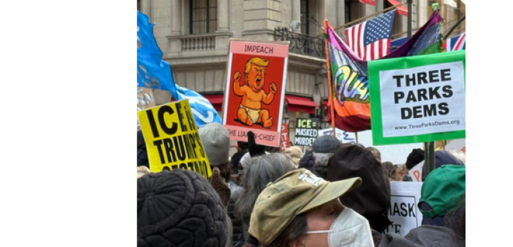 Screenshot_2026_01_18_at_21_37_50_No_Wars_No_Kings_No_ICE_Hands_Off_Venezuela_Protestzug_der_Vielfalt_in_New_York